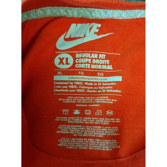 Nike Mens Graphic T-Shirt XL Retro Red Regular Fit Large Swoosh Logo Cotton Tee - Picture 3 of 5